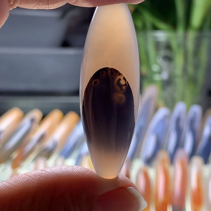 未镶嵌颈饰玛瑙/玉髓32