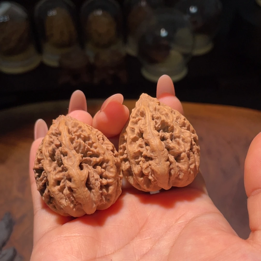 文玩核桃把件白山蚂蚁纹