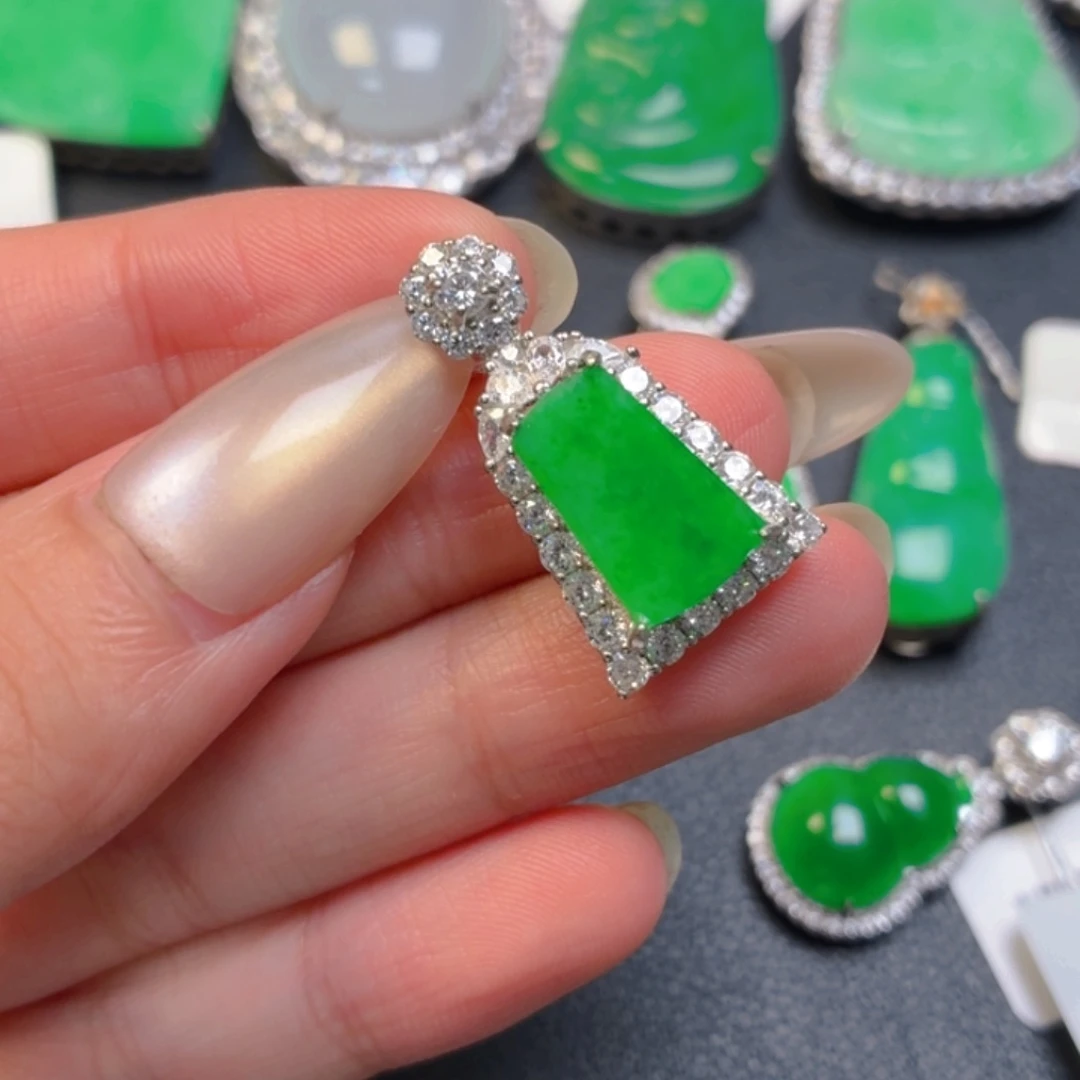 翡翠银S925镶嵌颈饰