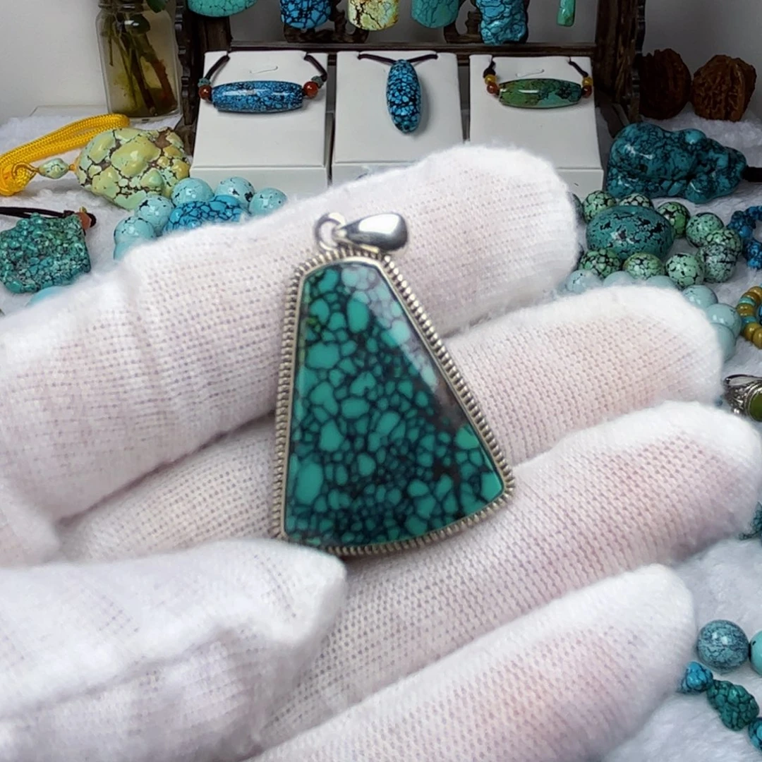 绿松石珠宝奇石银S925镶嵌