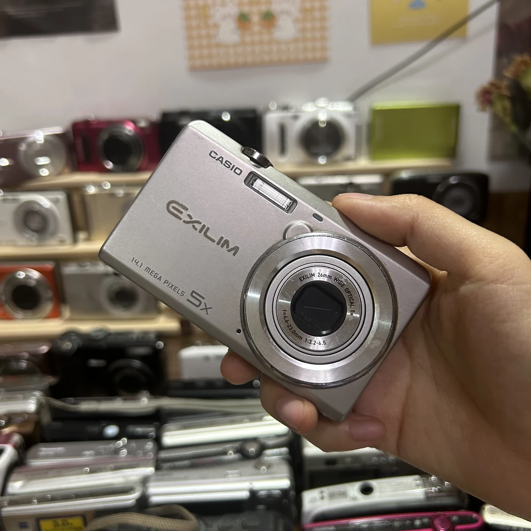 9新 Casio/卡西欧 卡西欧zs10网红机1410万像素5倍光学变焦