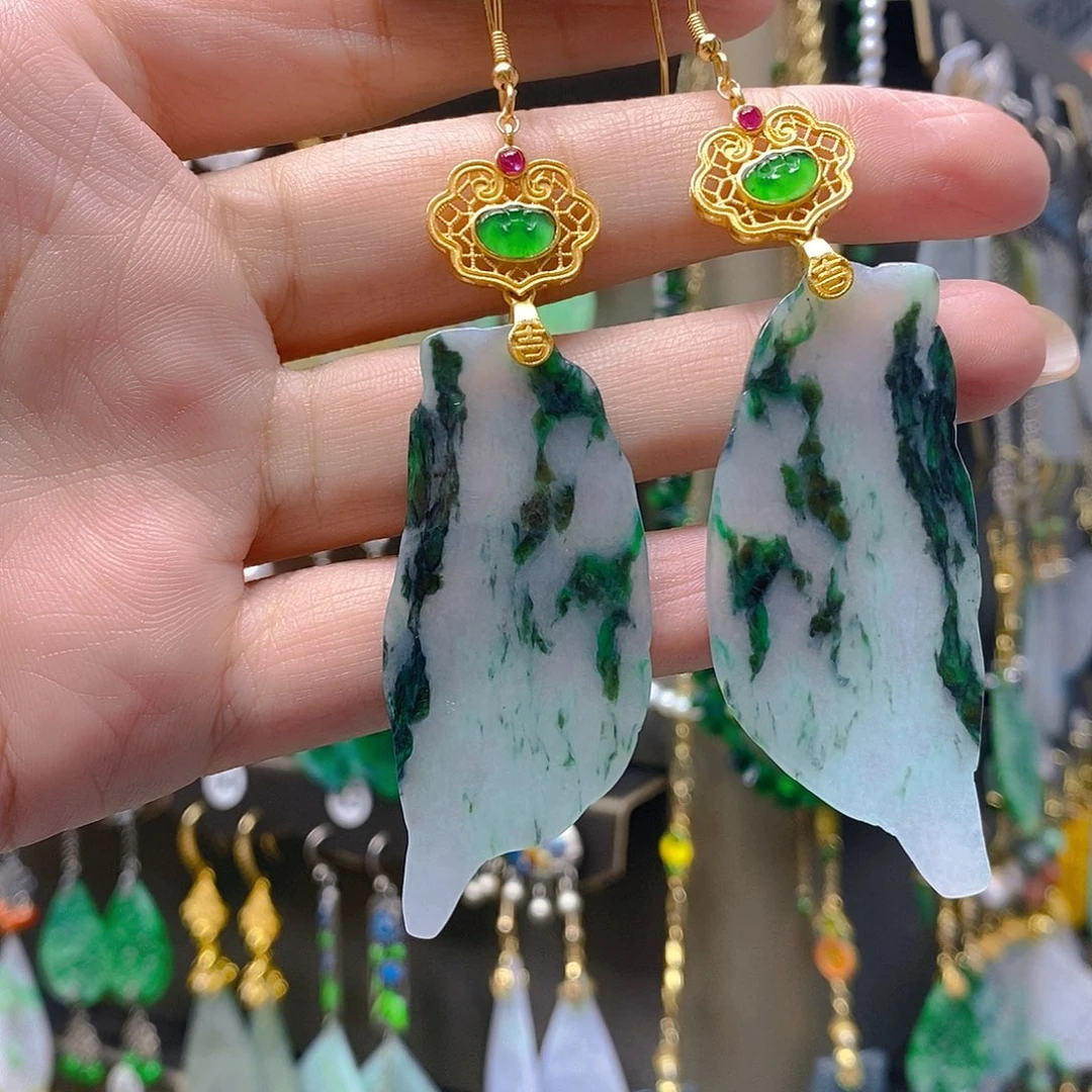 未镶嵌翡翠耳饰翡翠