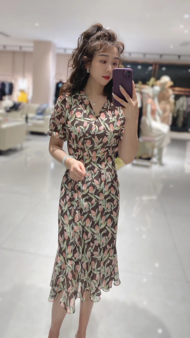 25217306高斯雪岚显瘦碎花连衣裙