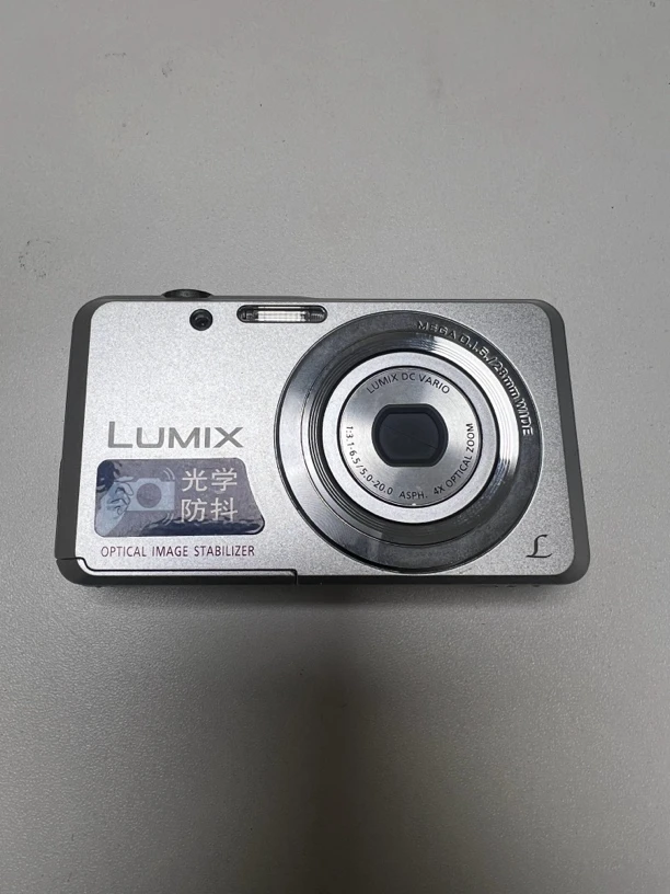 9新 Panasonic/松下 松下DMC-FH4数码相机拍照高清学生便携照相