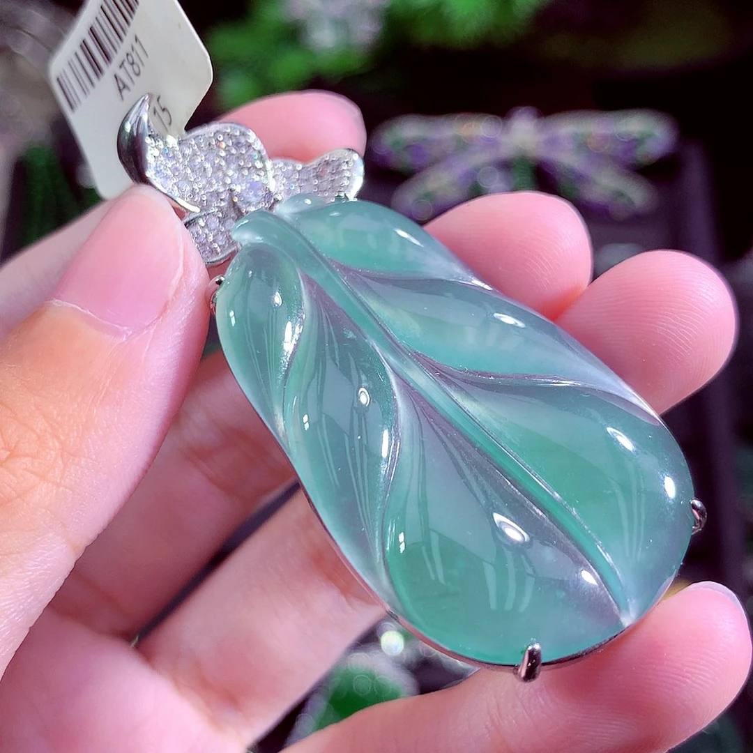 颈饰未镶嵌翡翠天然