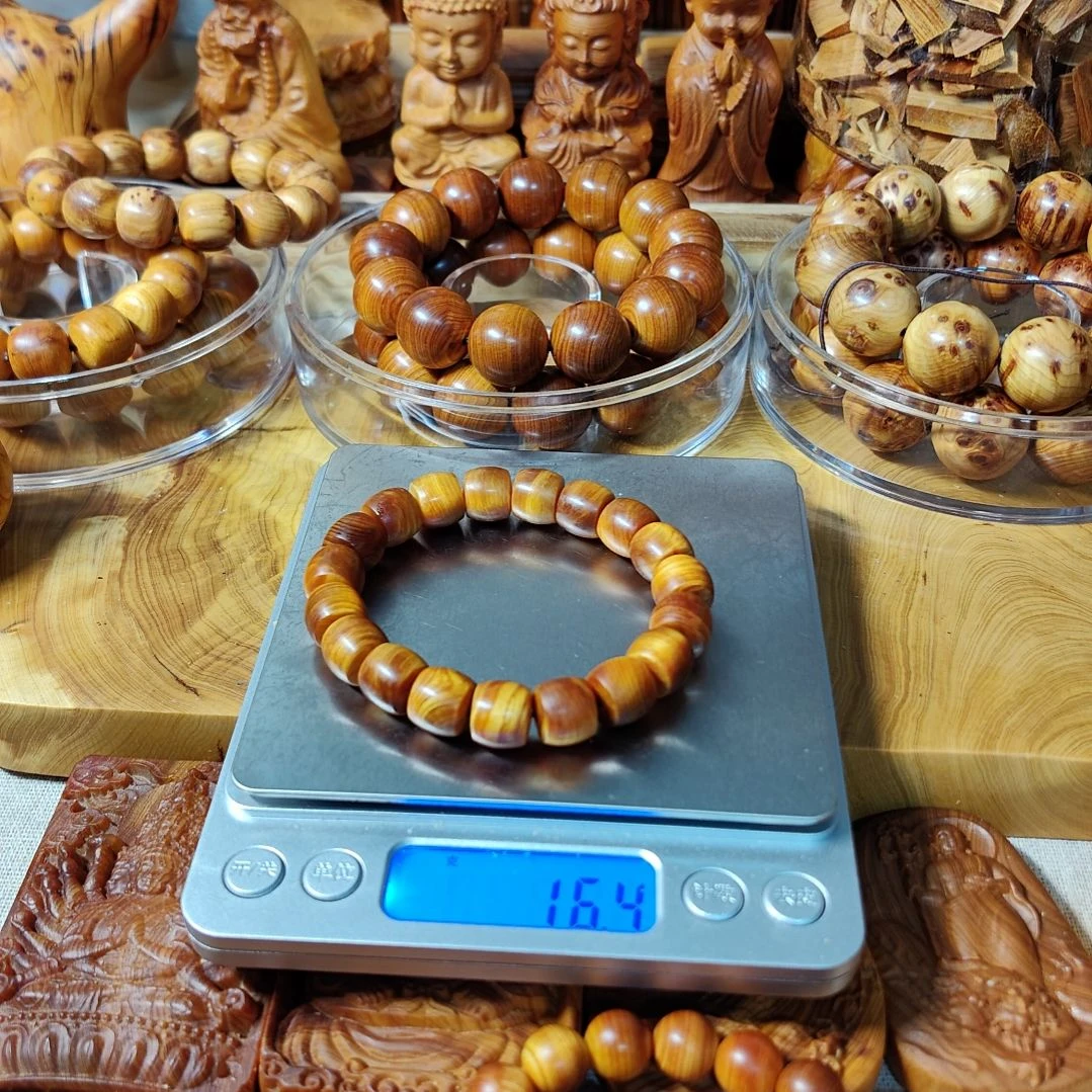 用****5太行崖柏手工艺品