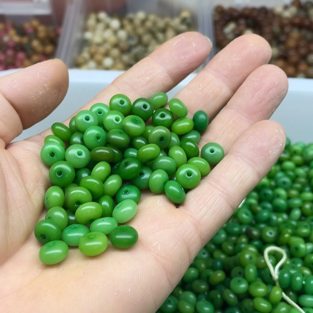 吊坠白玉菩提9、6绿算盘100颗➕灯牌宠100颗