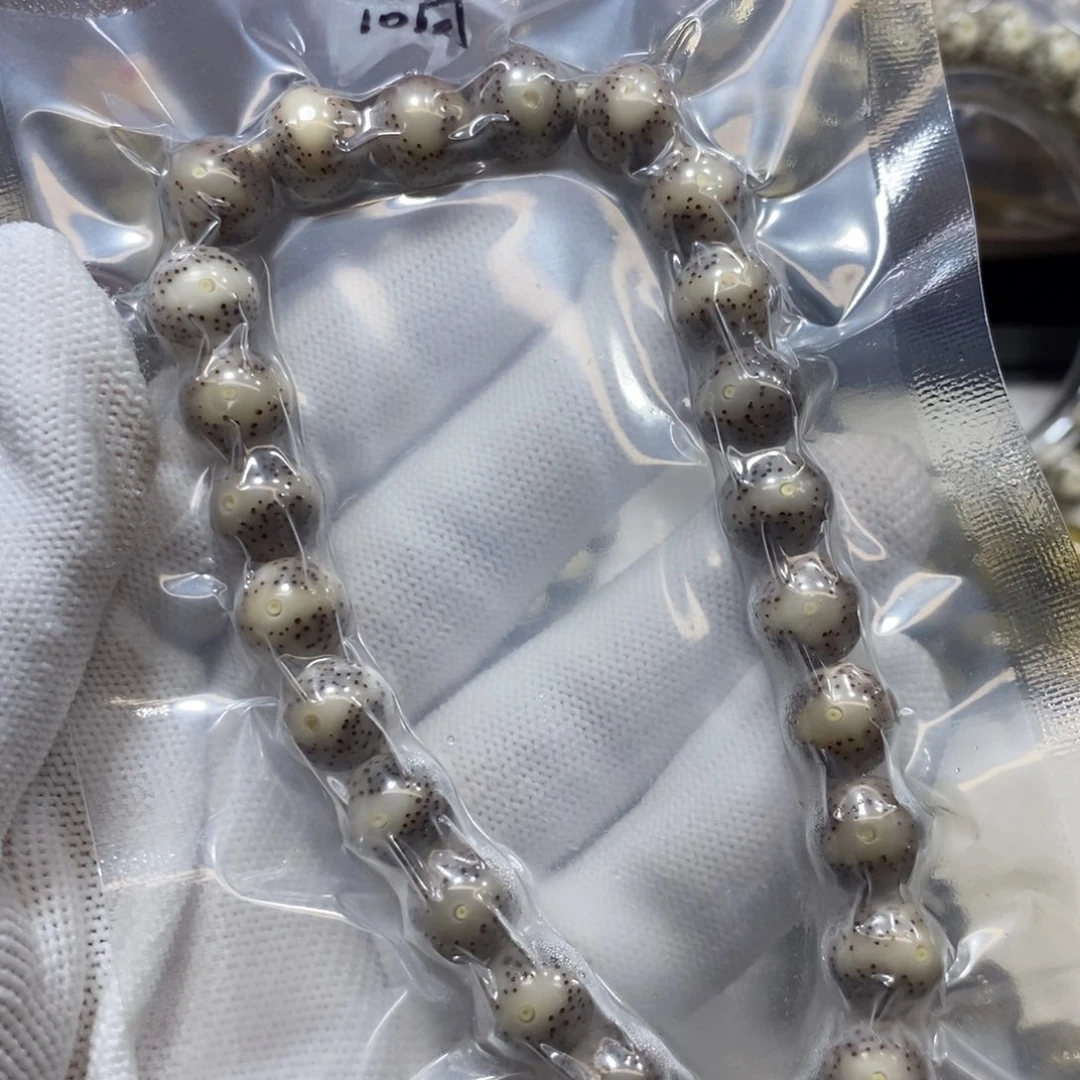 星月菩提手串粉冰10圆大眼睛