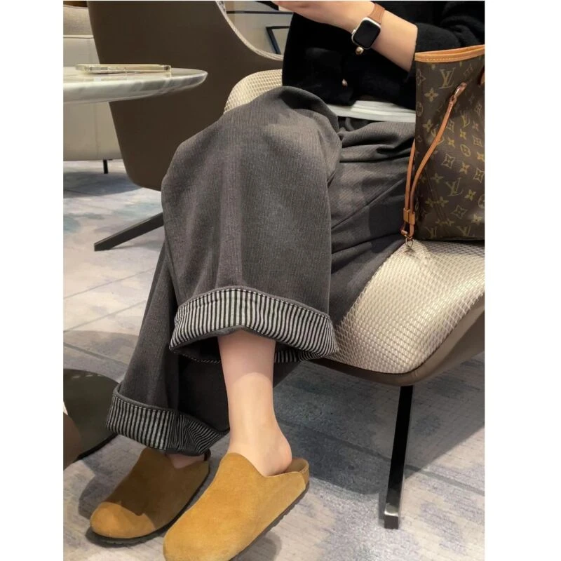 复古灰色显瘦休闲裤女秋冬季新款百搭宽松直筒内衬条纹长裤子