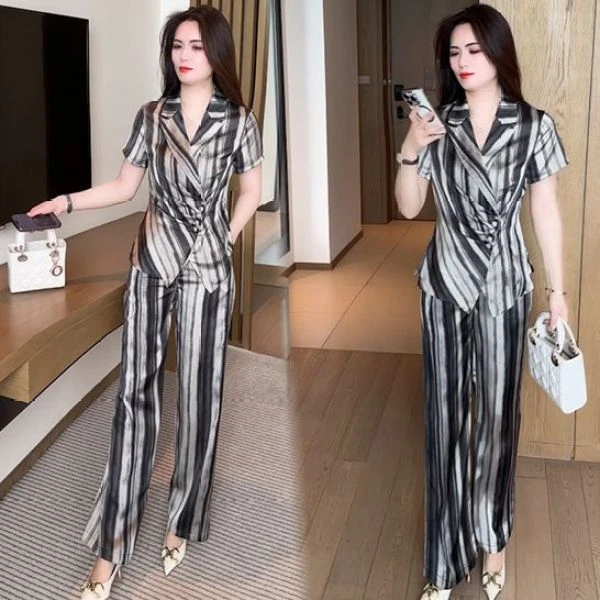 2025新款夏季新款时尚穿搭气质洋气收腰显瘦不挑人短袖套装潮