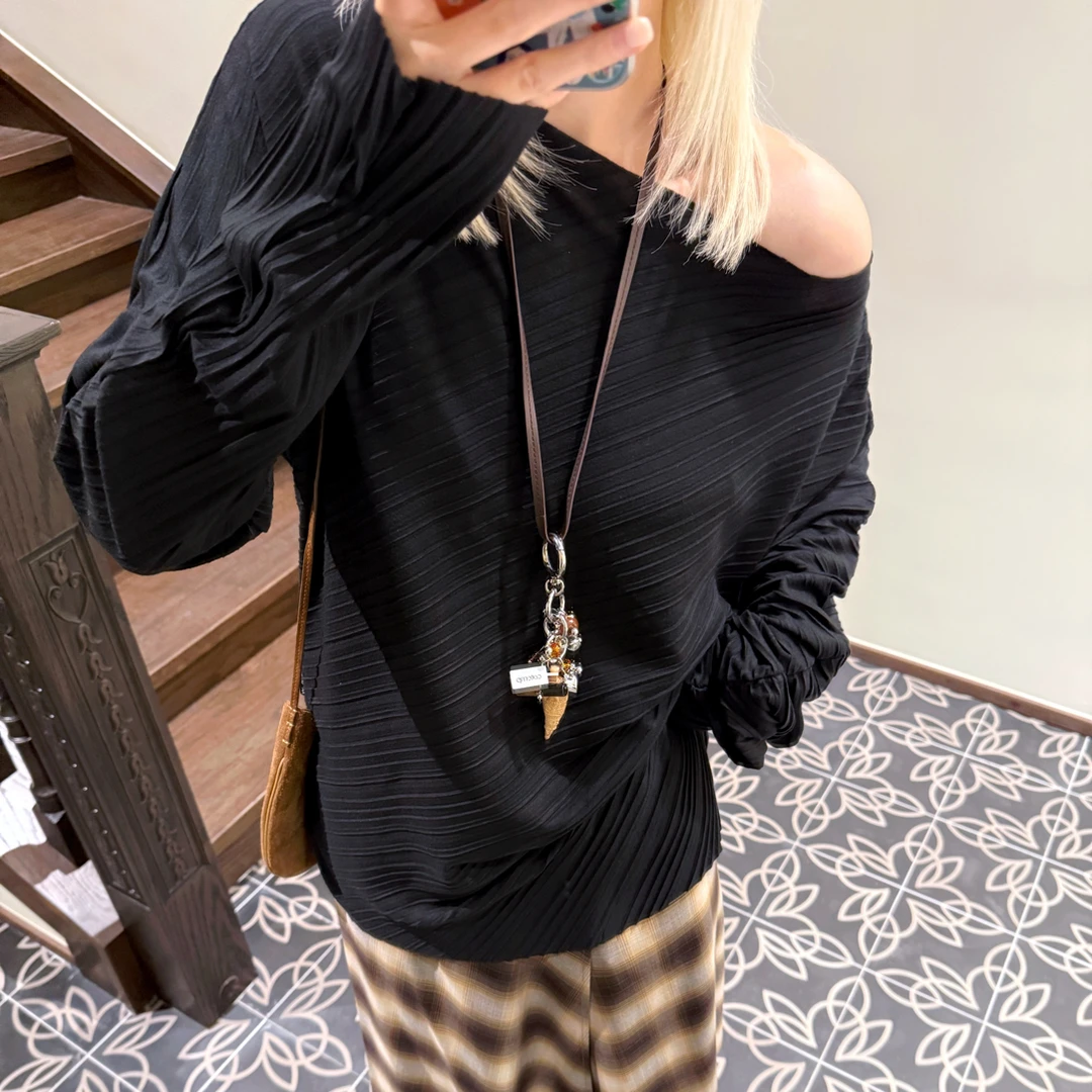 SANSTORE OPEN YY 褶皱不规则上衣 25秋冬