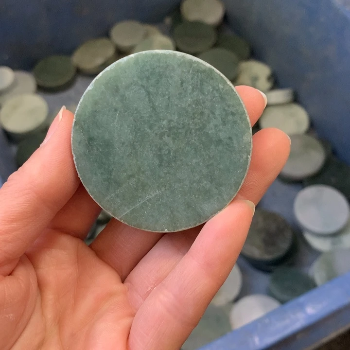 翡翠裸石翡翠边角料