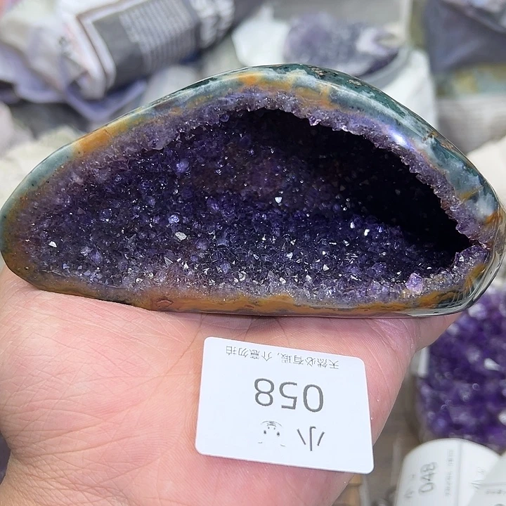 水晶未镶嵌大型摆件（非配饰）