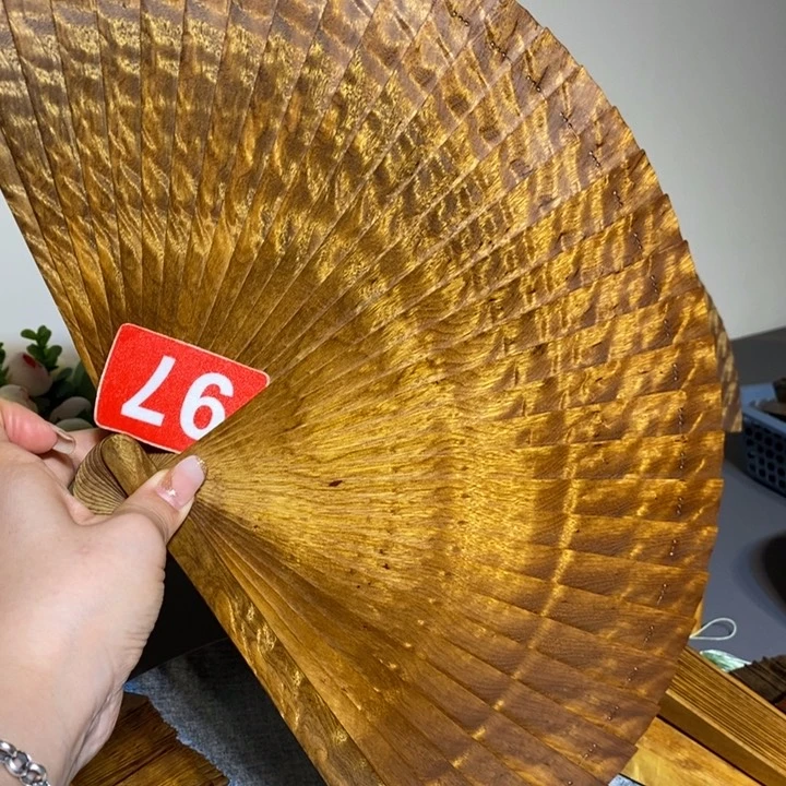 金丝楠火***哥金丝楠木扇子
