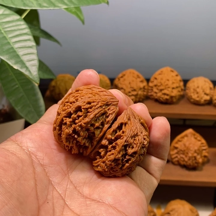 若***离文玩核桃把件满天星半壁全品014