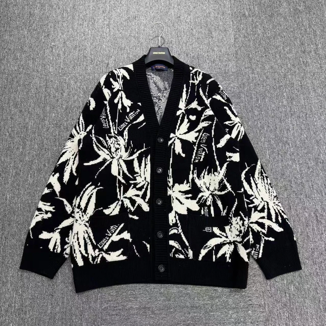 99新 LouisVuitton/路易威登 花卉羊毛针织开衫/xxl码/编码20026