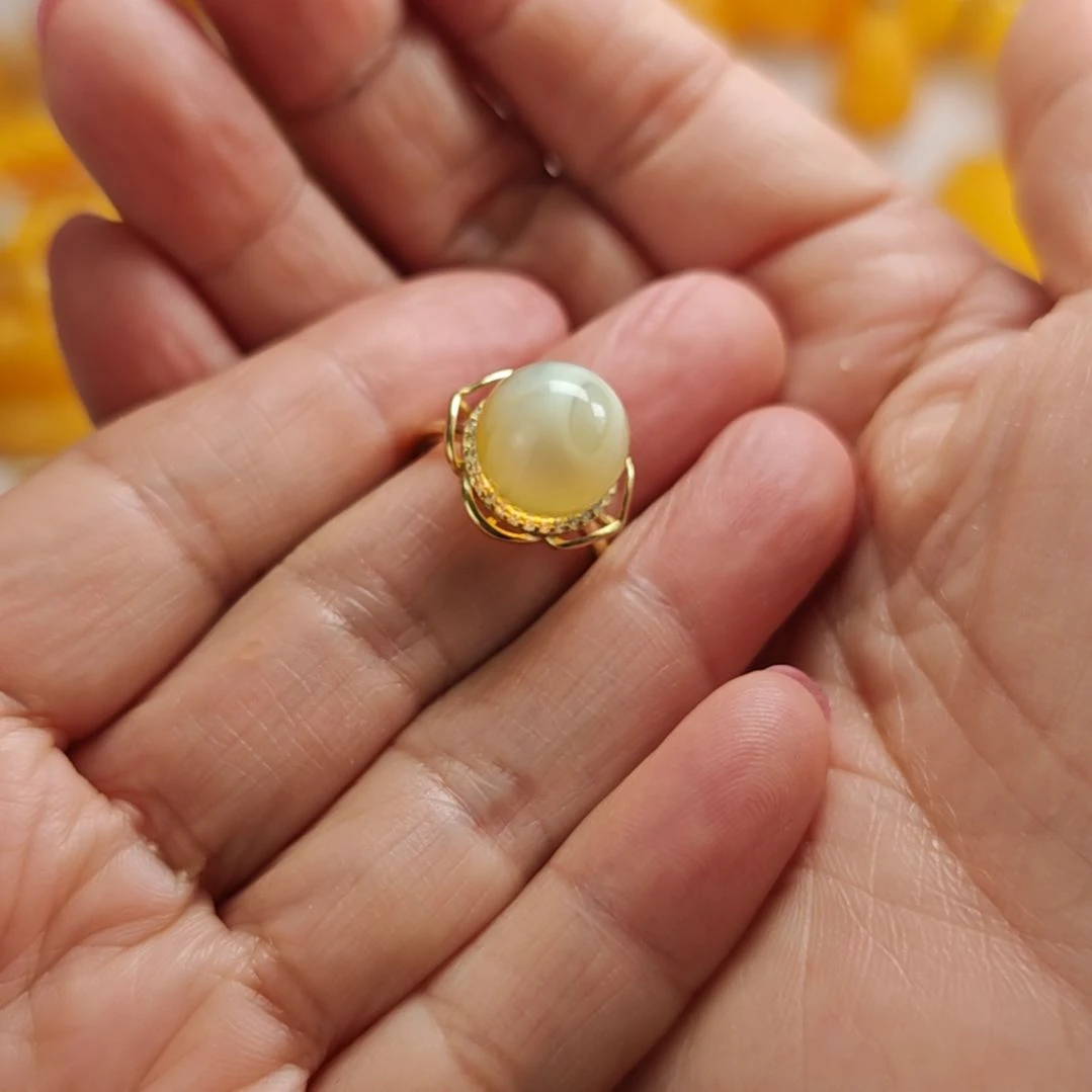 银S925镀金镶嵌蜜蜡戒指