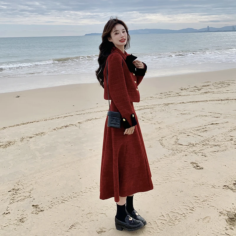 新年红小香风套装裙女2025春秋新款气质高级感短外套半身裙两件套