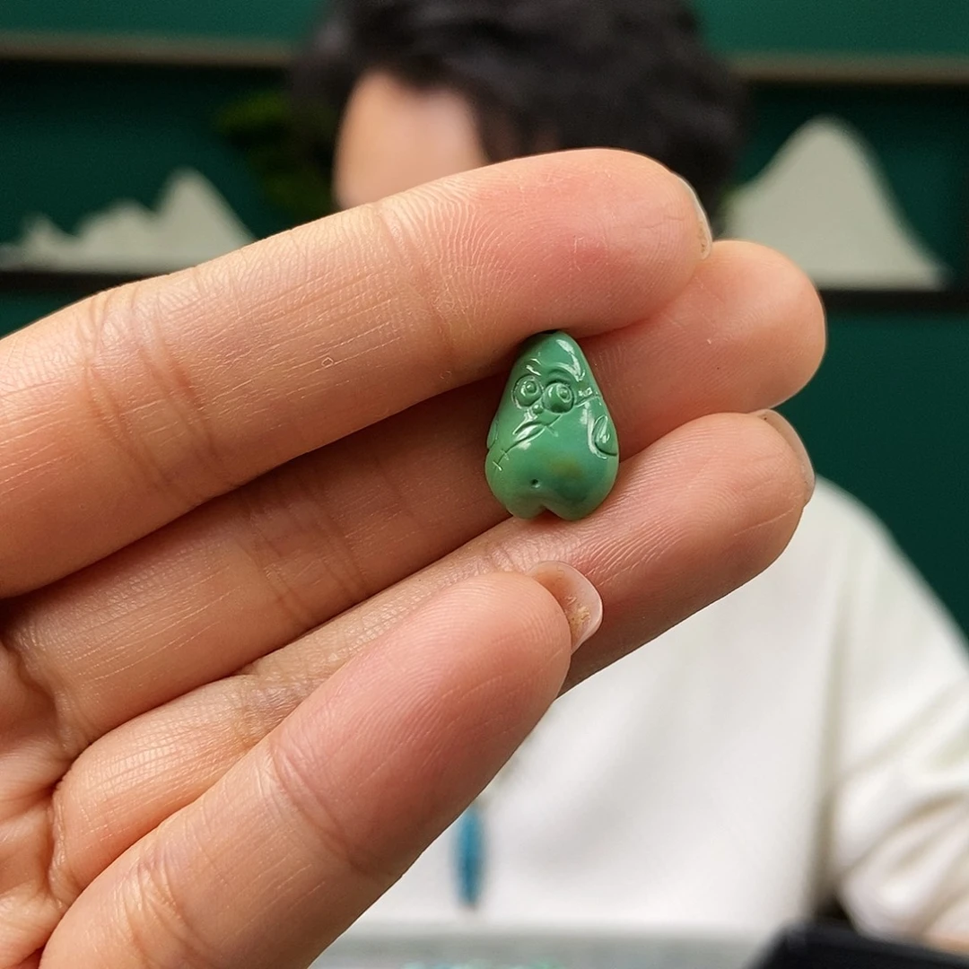 未镶嵌绿松石珠宝奇石