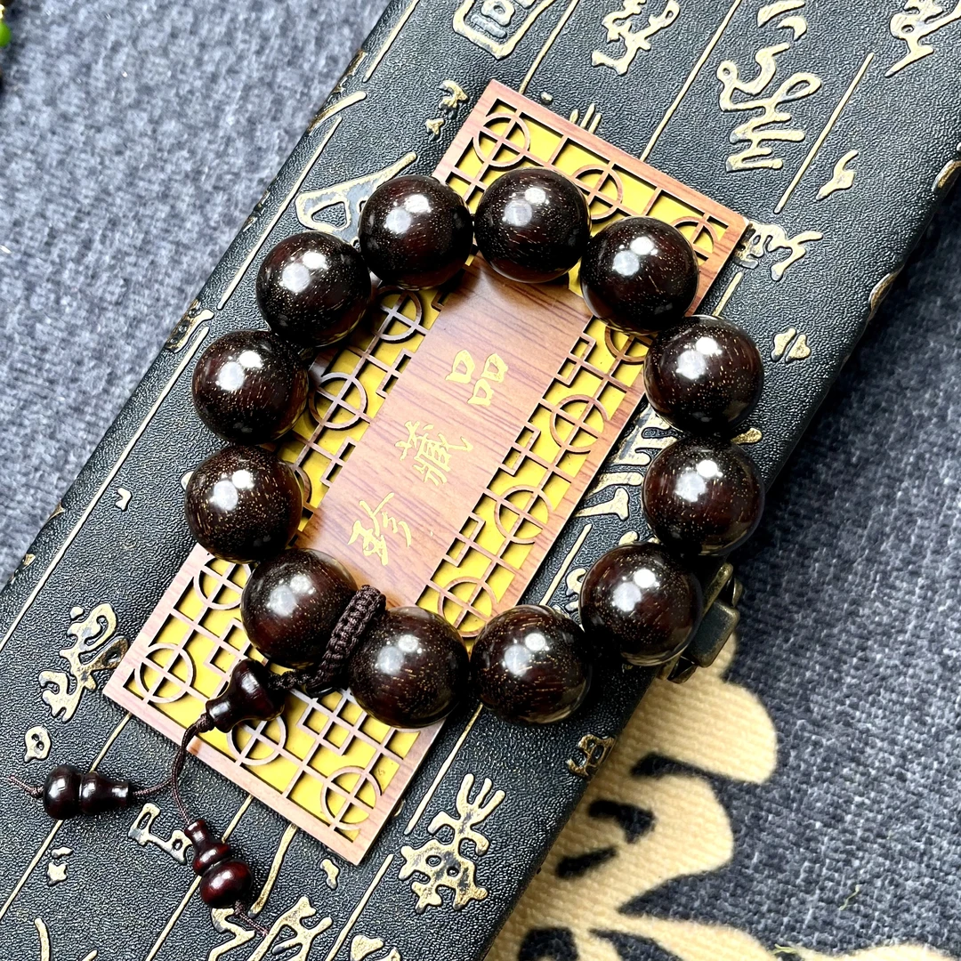 K268小叶紫檀金星2.0 12颗(无礼盒）