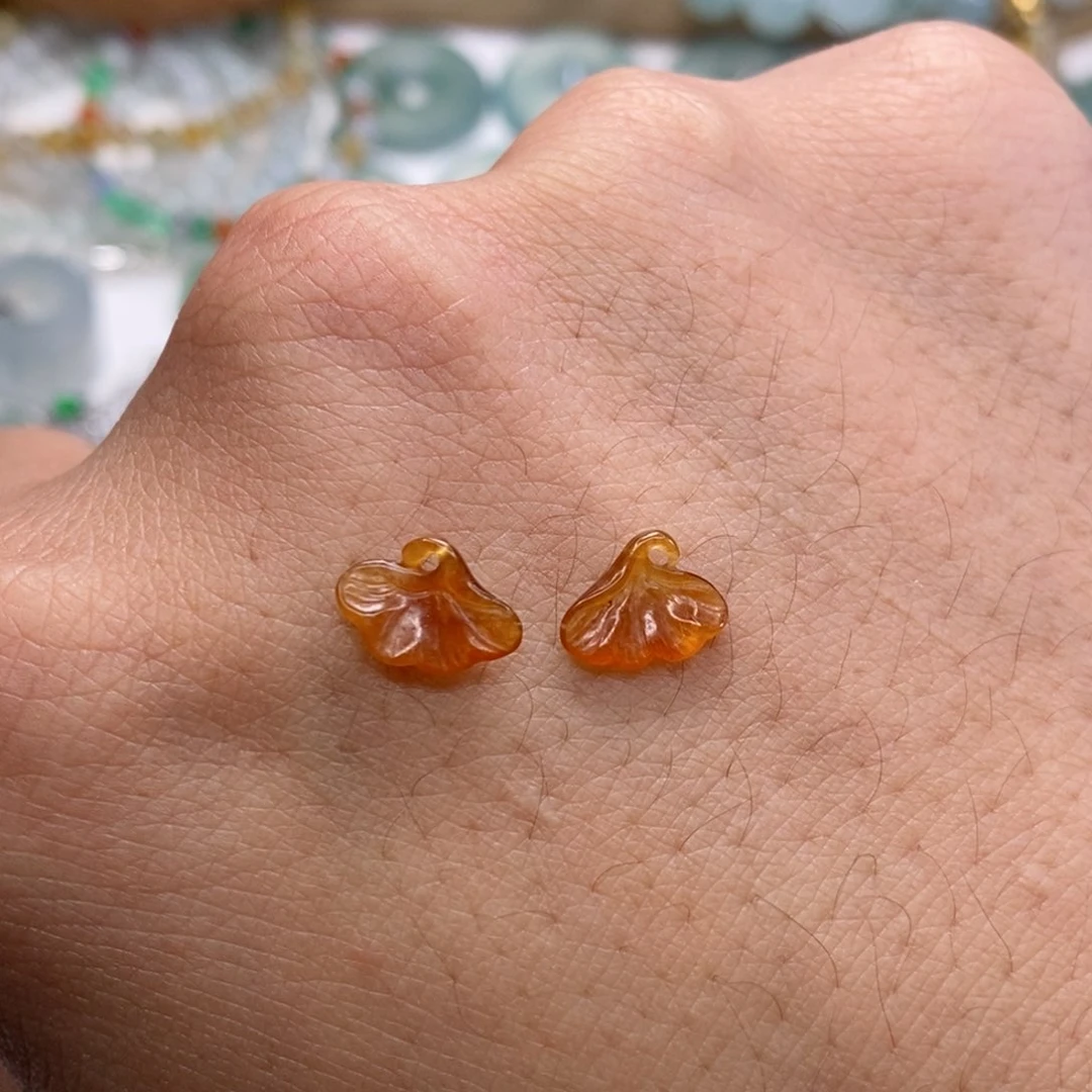 定制翡翠未镶嵌柠**?翡翠