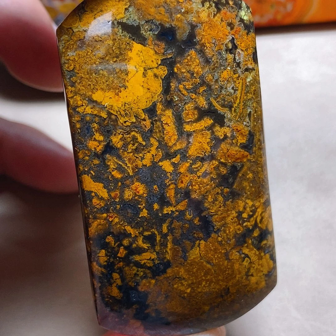 未镶嵌颈饰玛瑙/玉髓f****t