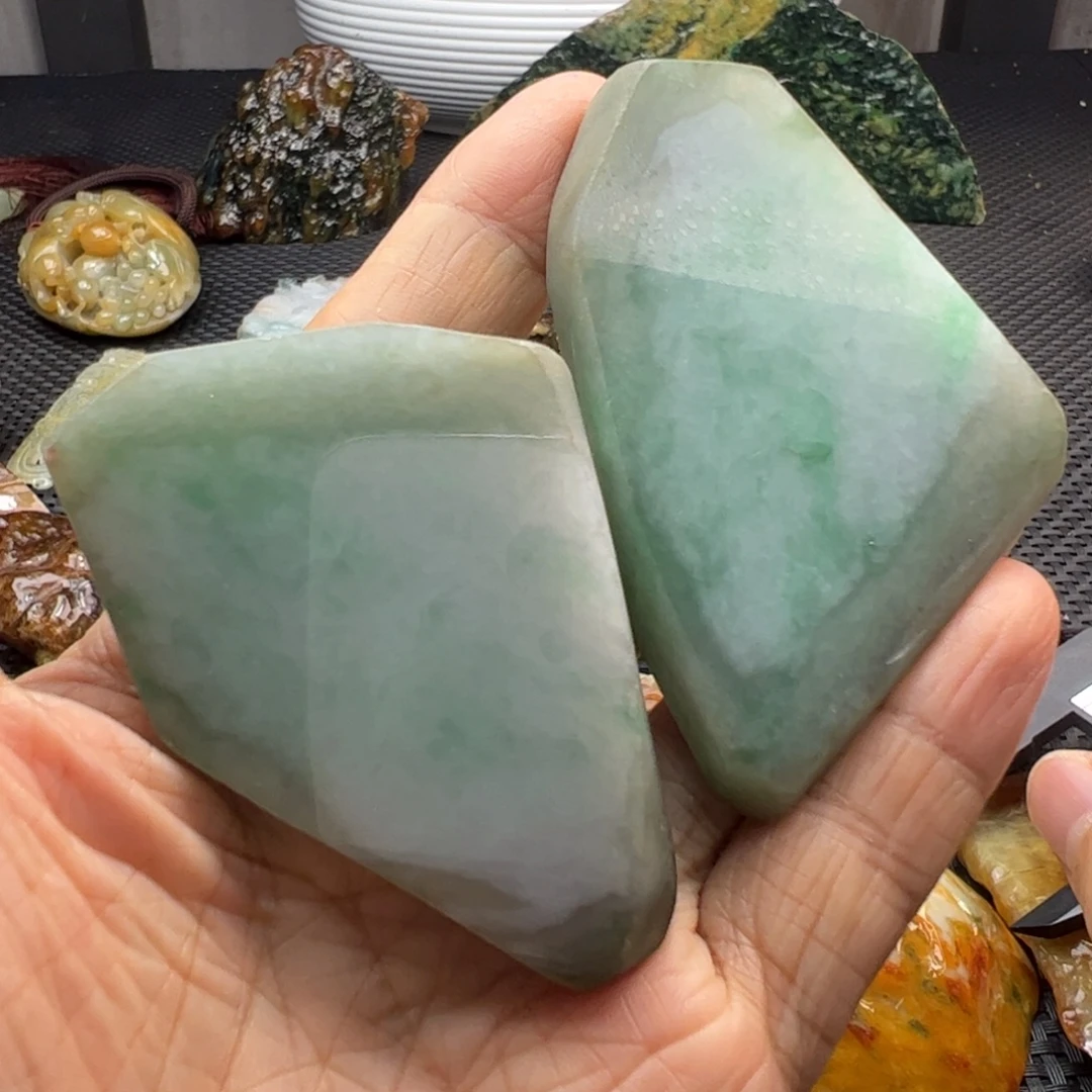 翡翠裸石缅甸翡翠