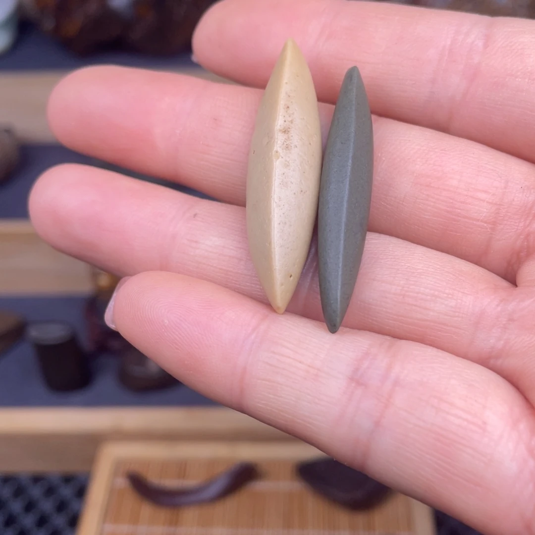 O***K888088泥石叶子2个