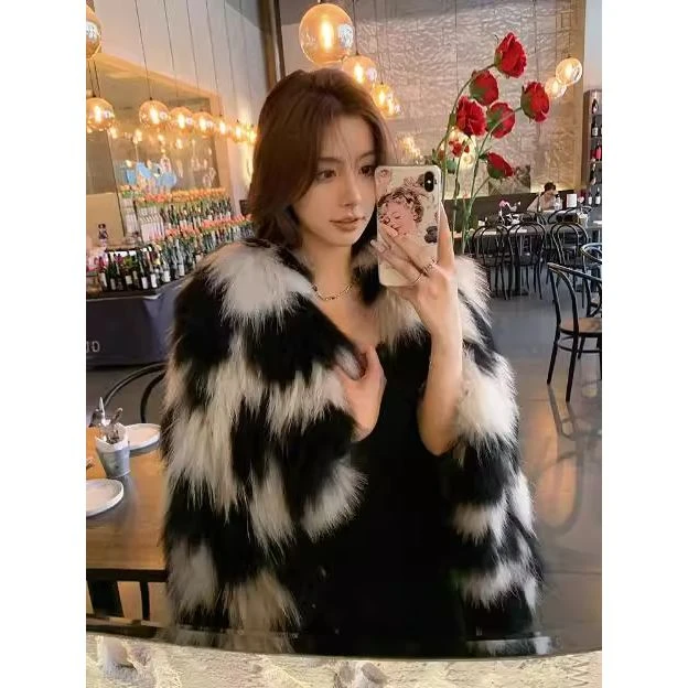 人造皮草 2024秋冬新款貉子毛年轻款皮草外套女短款棋盘格洋气仿