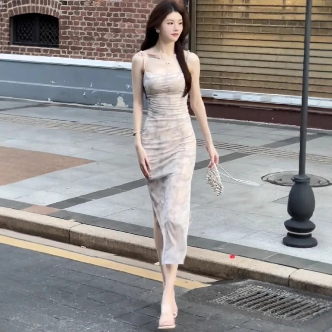 包臀女开叉夏季气质连衣裙裙子显瘦网纱吊带性感碎花中长款纯欲