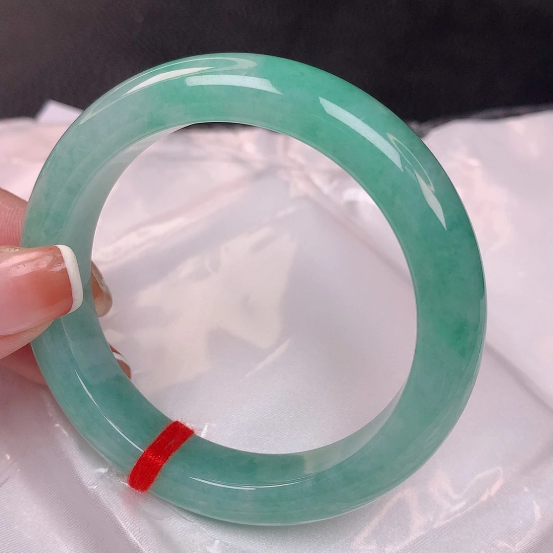 【闪购商品】翡翠手镯未镶嵌54+ 翡翠手镯