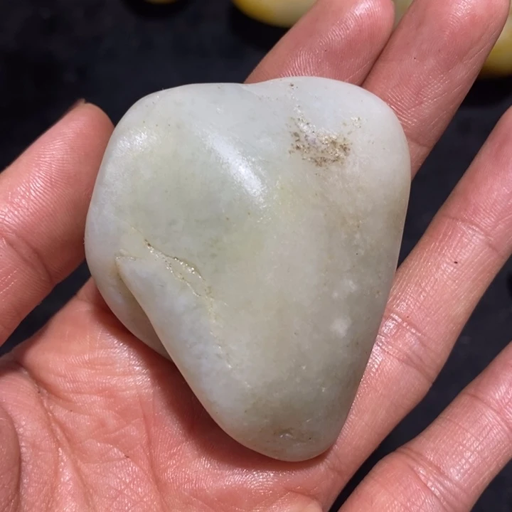 颈饰未镶嵌和田玉（糖玉）16