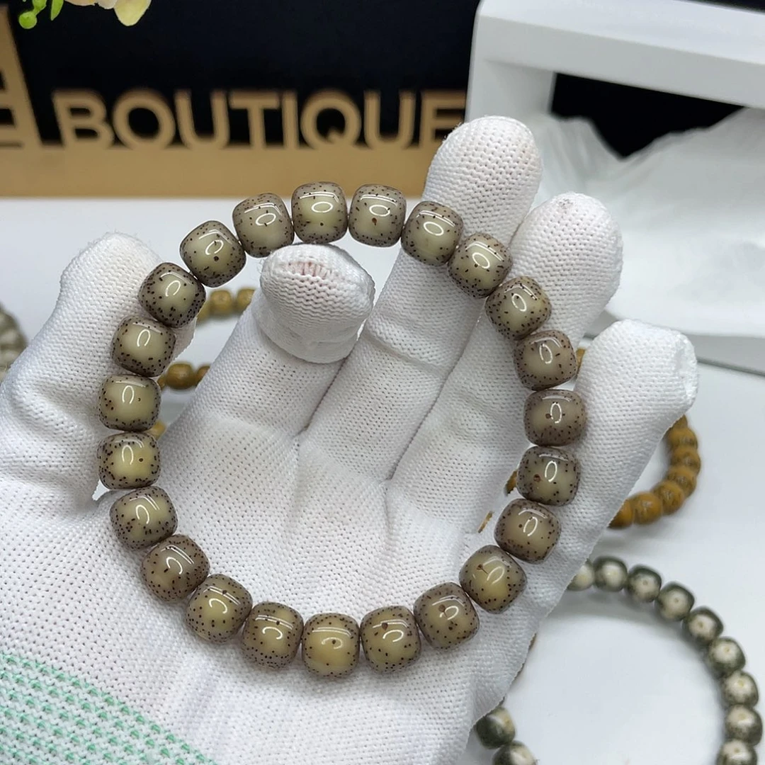 星月菩提吊坠38。 10/9灰冰半壁江山双留白