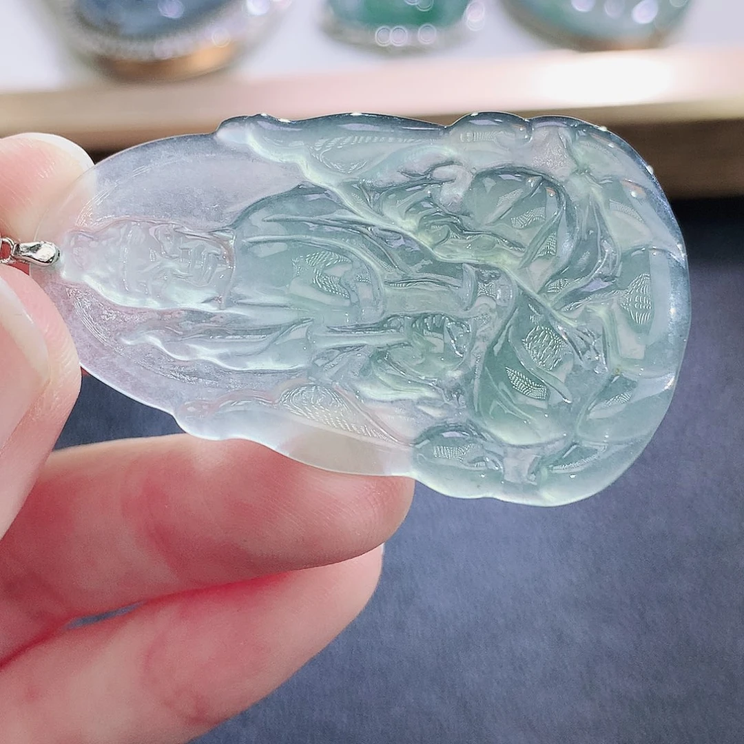翡翠未镶嵌颈饰翡翠