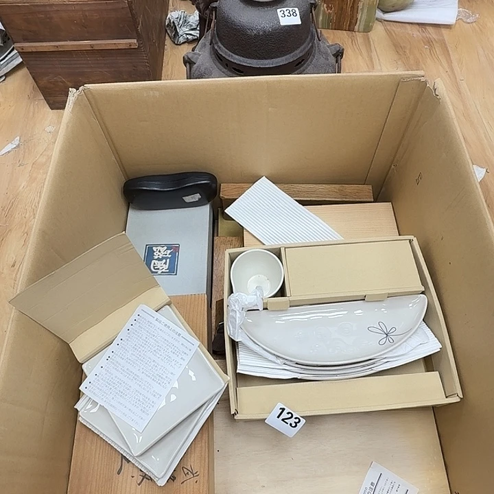 瓷片工艺品摆件瓷器摆件正能量