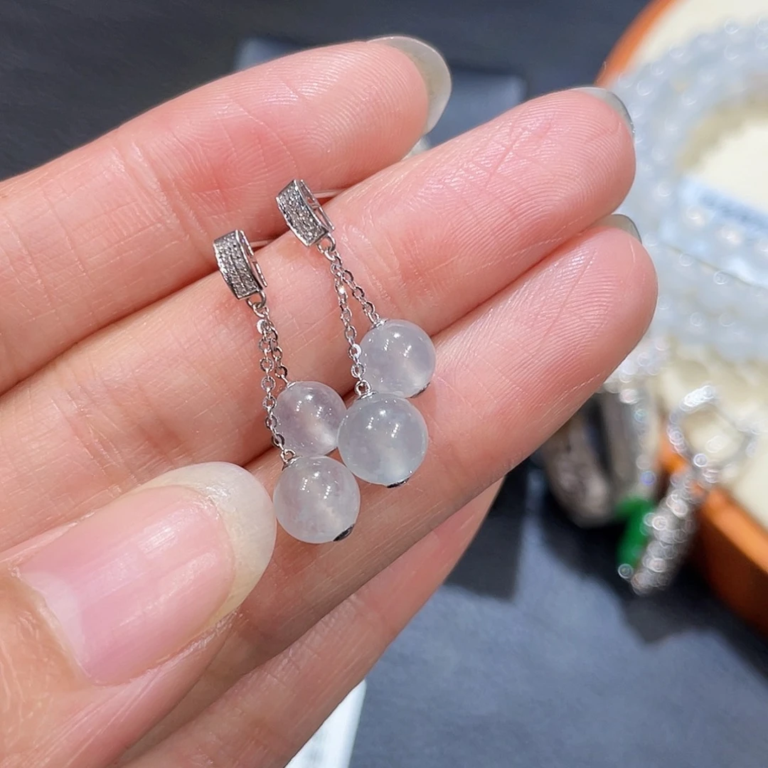 18K金镶嵌翡翠耳饰