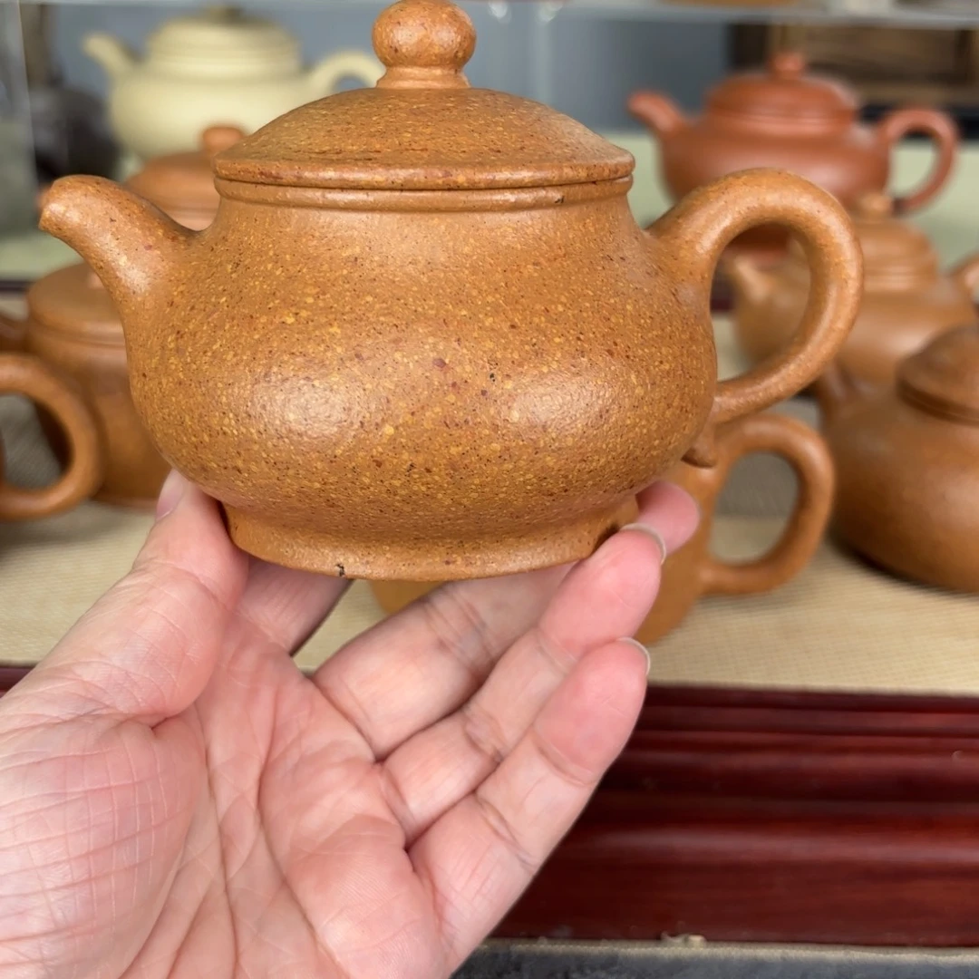 紫砂茶壶梨皮黄段潘壶