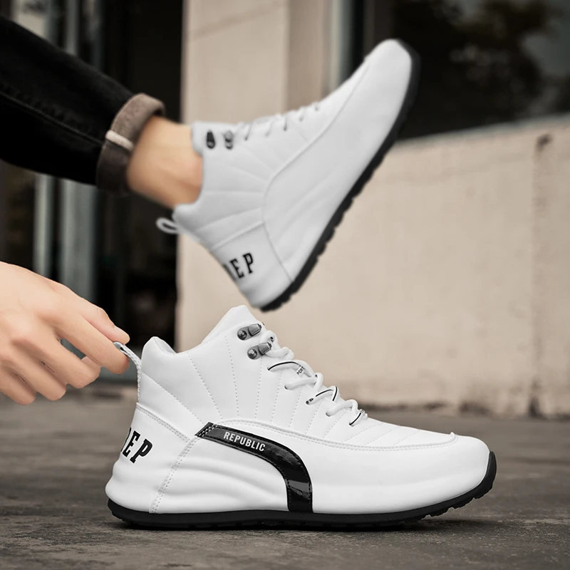 高帮保暖全皮面运动鞋保罗潮鞋2024增高防臭防滑软底时装鞋休闲鞋