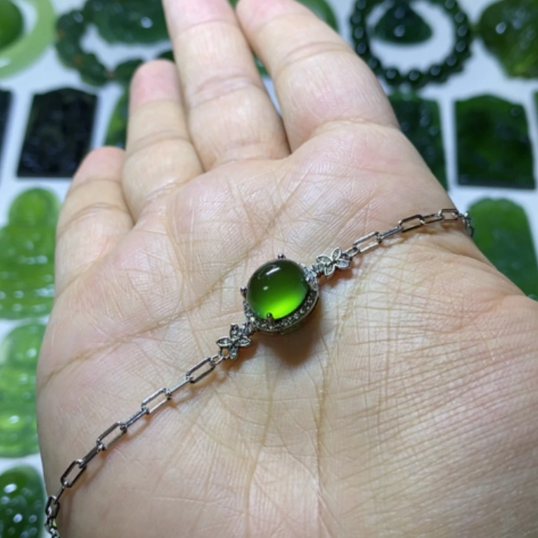 【闪购商品】银S925镶嵌蛇纹石玉手链