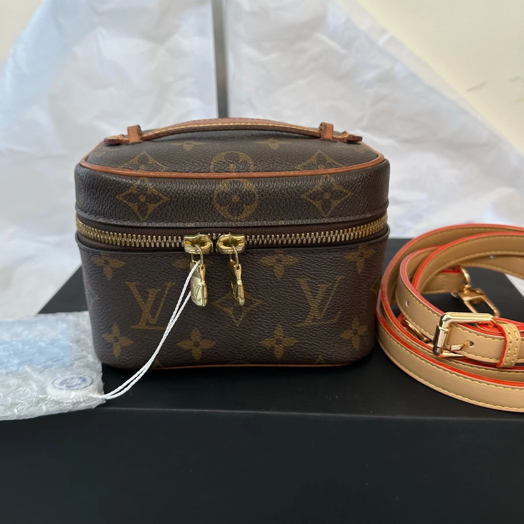 95新 LouisVuitton/路易威登 LV路易威登 老花nice nano化妆包