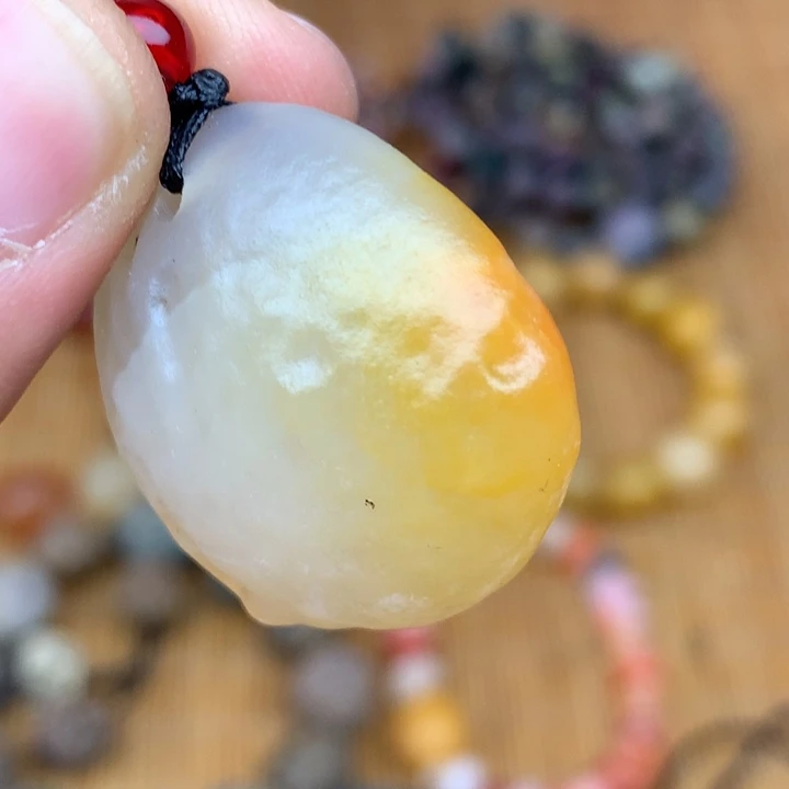 玛瑙/玉髓未镶嵌珠宝半成品