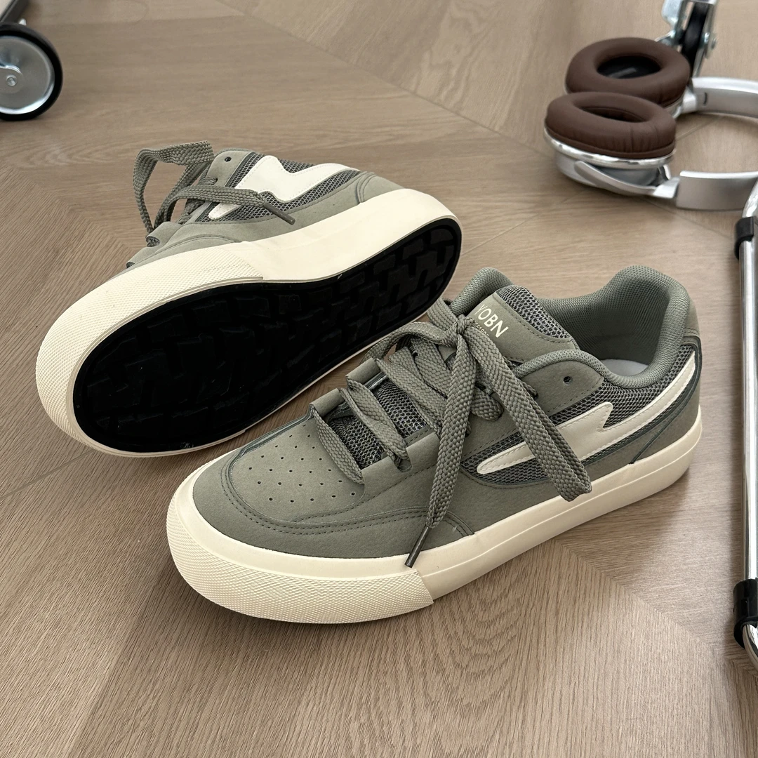 原创设计闪电腰果花男鞋2025新款痞帅男款鞋子小众潮流休闲板鞋男