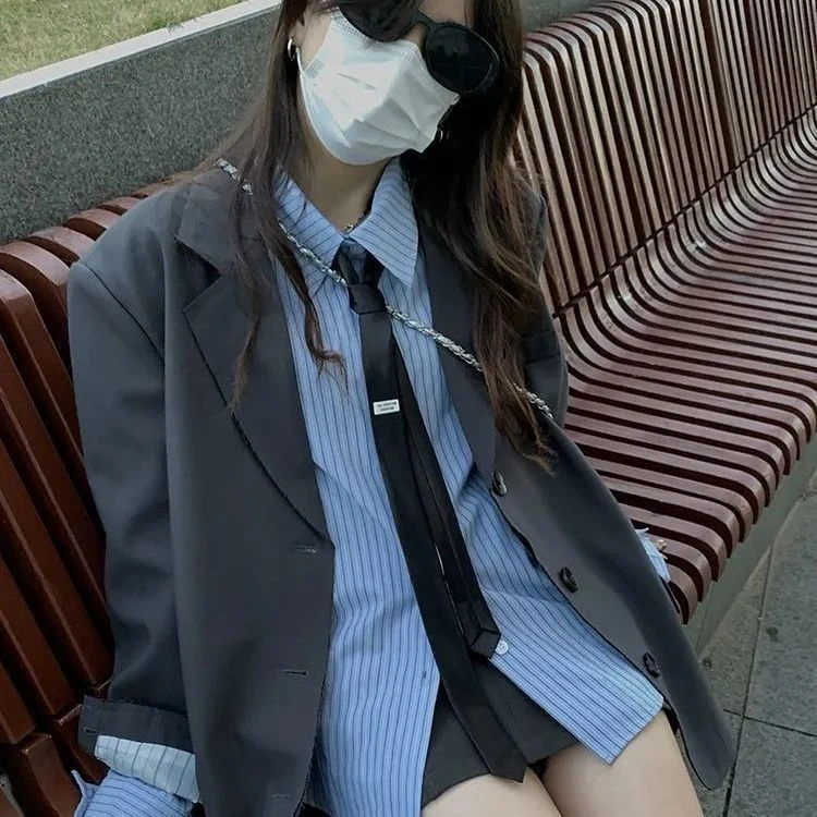 【蓝色衬衫+藏青色马甲套装】韩版条纹衬衫新款设计感宽松长袖衬衣