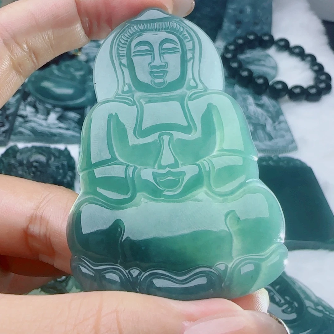 颈饰未镶嵌翡翠多样性发货天然的A货翡翠