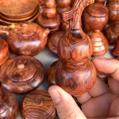 卫****！代购商品，成品摆件