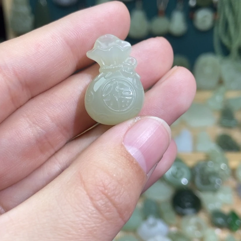 【闪购商品】和田玉颈饰未镶嵌