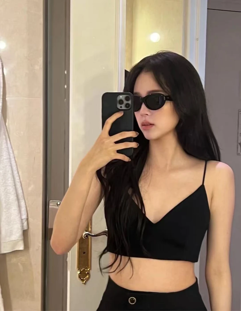 “时尚达人猫眼”板材款墨镜01114