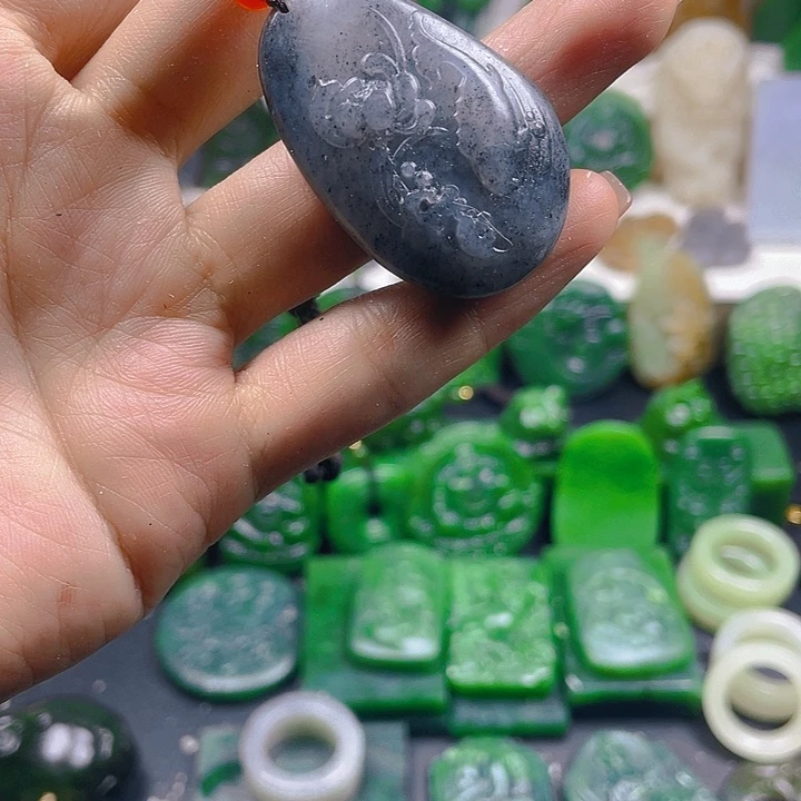 和田玉未镶嵌珠宝半成品