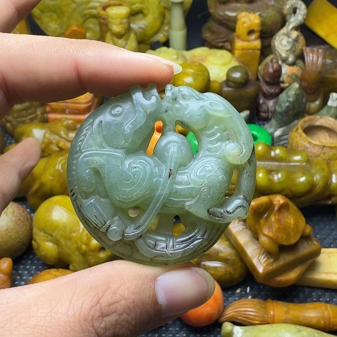 白玉菩提吊坠。。。