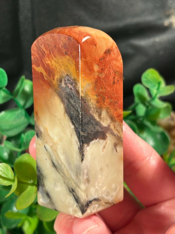 昌化石大印章，花纹意境美，色彩丰富，大尺寸